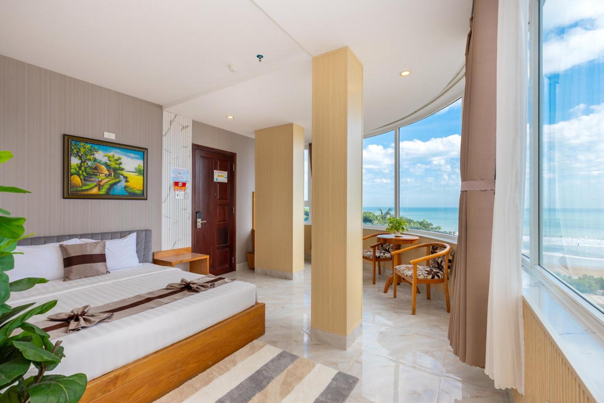 Ngoc Hanh Beach Hotel Вунг Тау Екстериор снимка