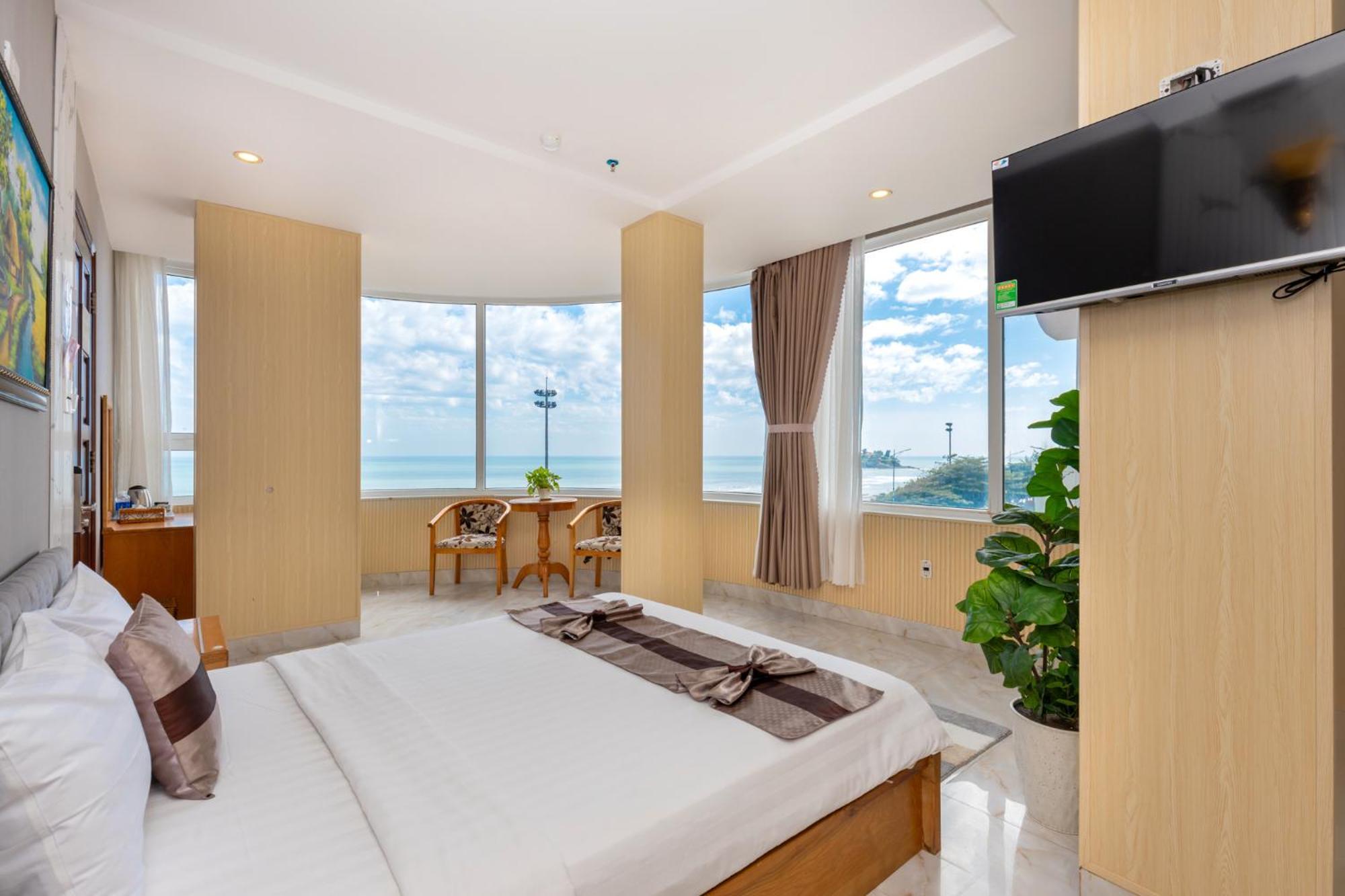 Ngoc Hanh Beach Hotel Вунг Тау Екстериор снимка