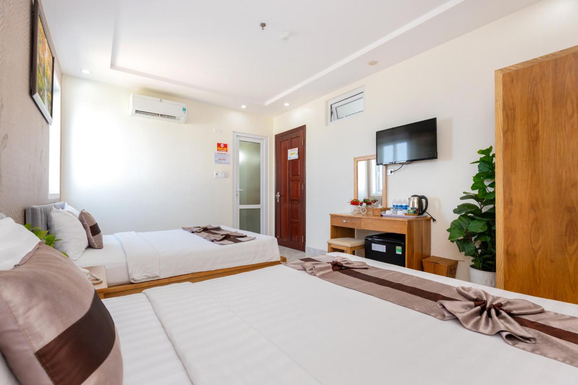 Ngoc Hanh Beach Hotel Вунг Тау Екстериор снимка