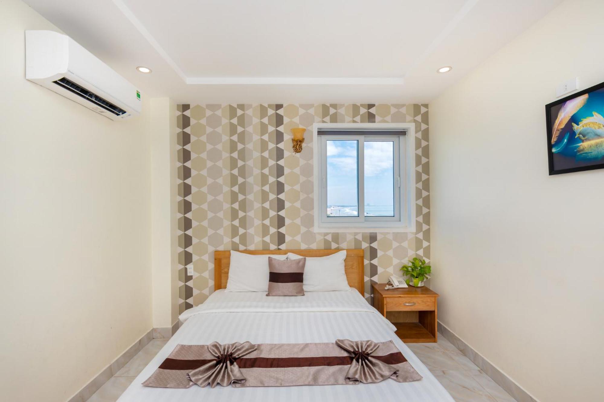 Ngoc Hanh Beach Hotel Вунг Тау Екстериор снимка
